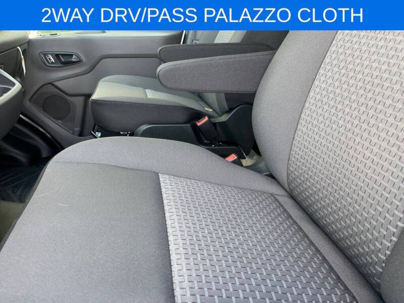 2025 Ford Transit 250