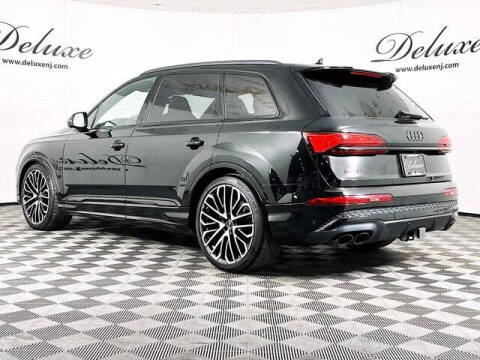 2025 Audi SQ7 4.0T quattro Premium Plus