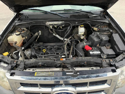 2010 Ford Escape XLS