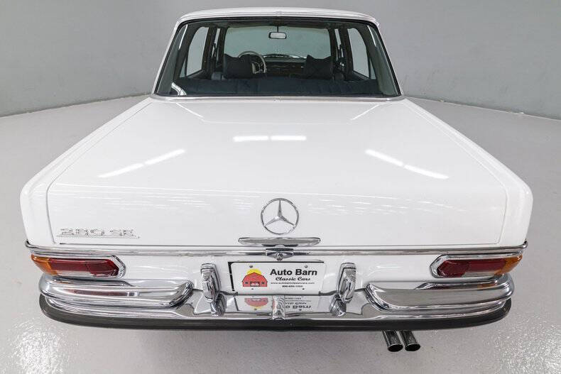 1971 Mercedes-Benz 280-Class