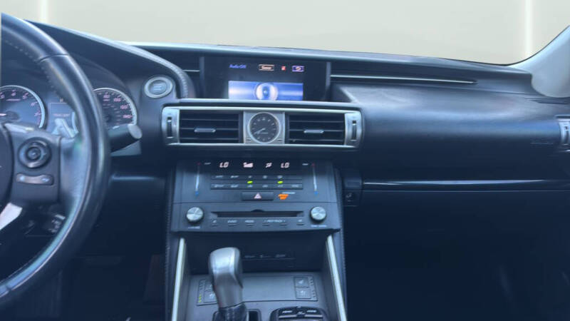 2015 Lexus IS 250