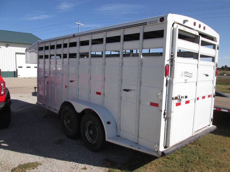 2001 Titan Trailer Standard