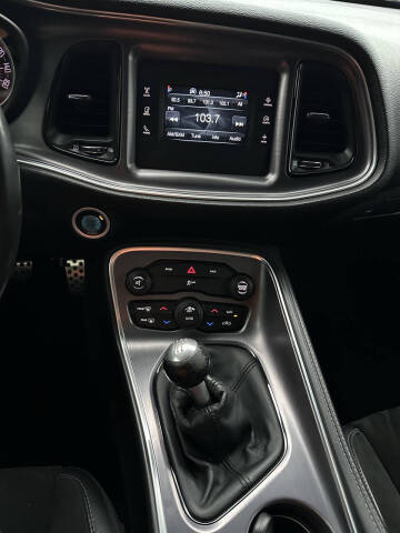 2015 Dodge Challenger R/T