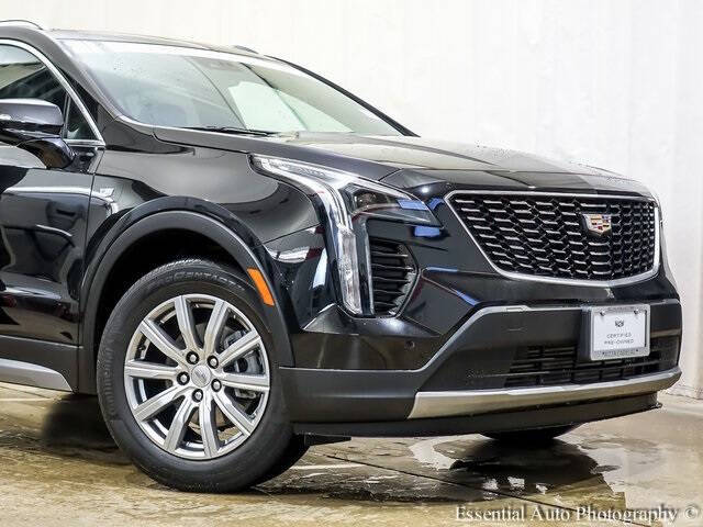 Used 2021 Cadillac XT4 Premium Luxury with VIN 1GYFZCR48MF083343 for sale in Tinley Park, IL