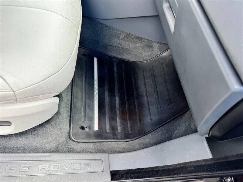 2018 Land Rover Range Rover Evoque SE