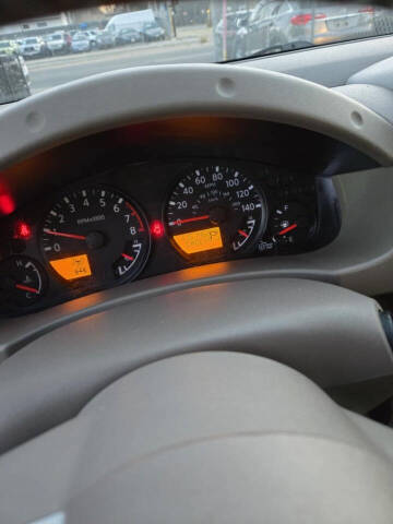 2011 Nissan Frontier SV V6