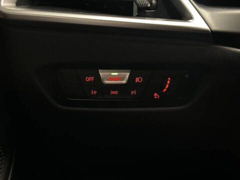 2025 BMW 2 Series 230i xDrive