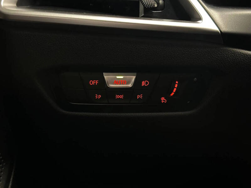 2025 BMW 2 Series 230i xDrive