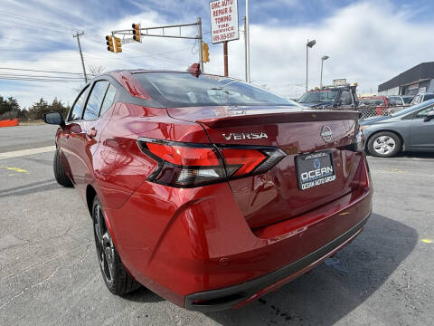 2024 Nissan Versa SR