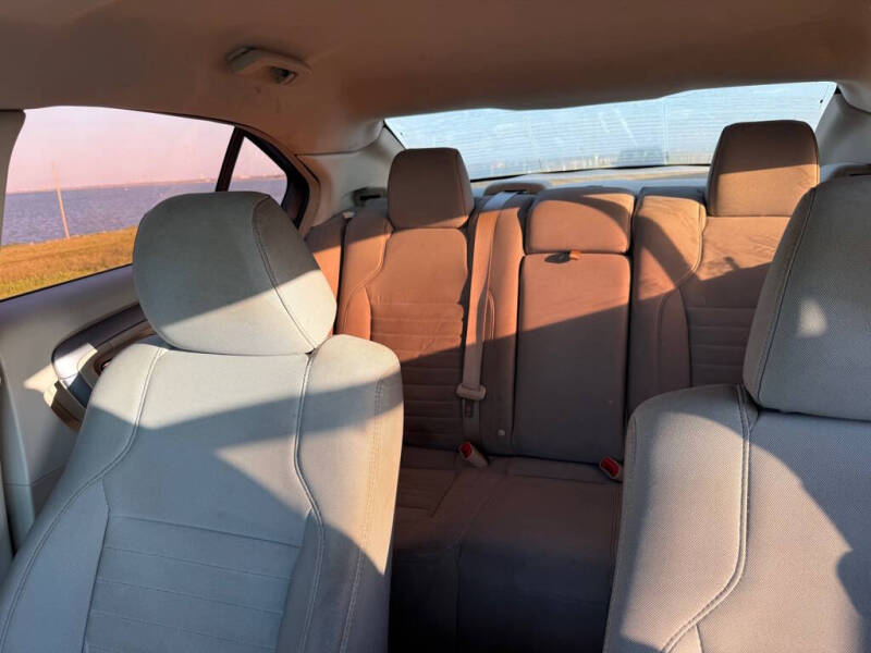 2015 Ford Taurus