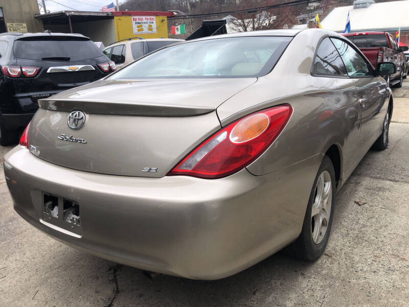 2004 Toyota Camry Solara SE