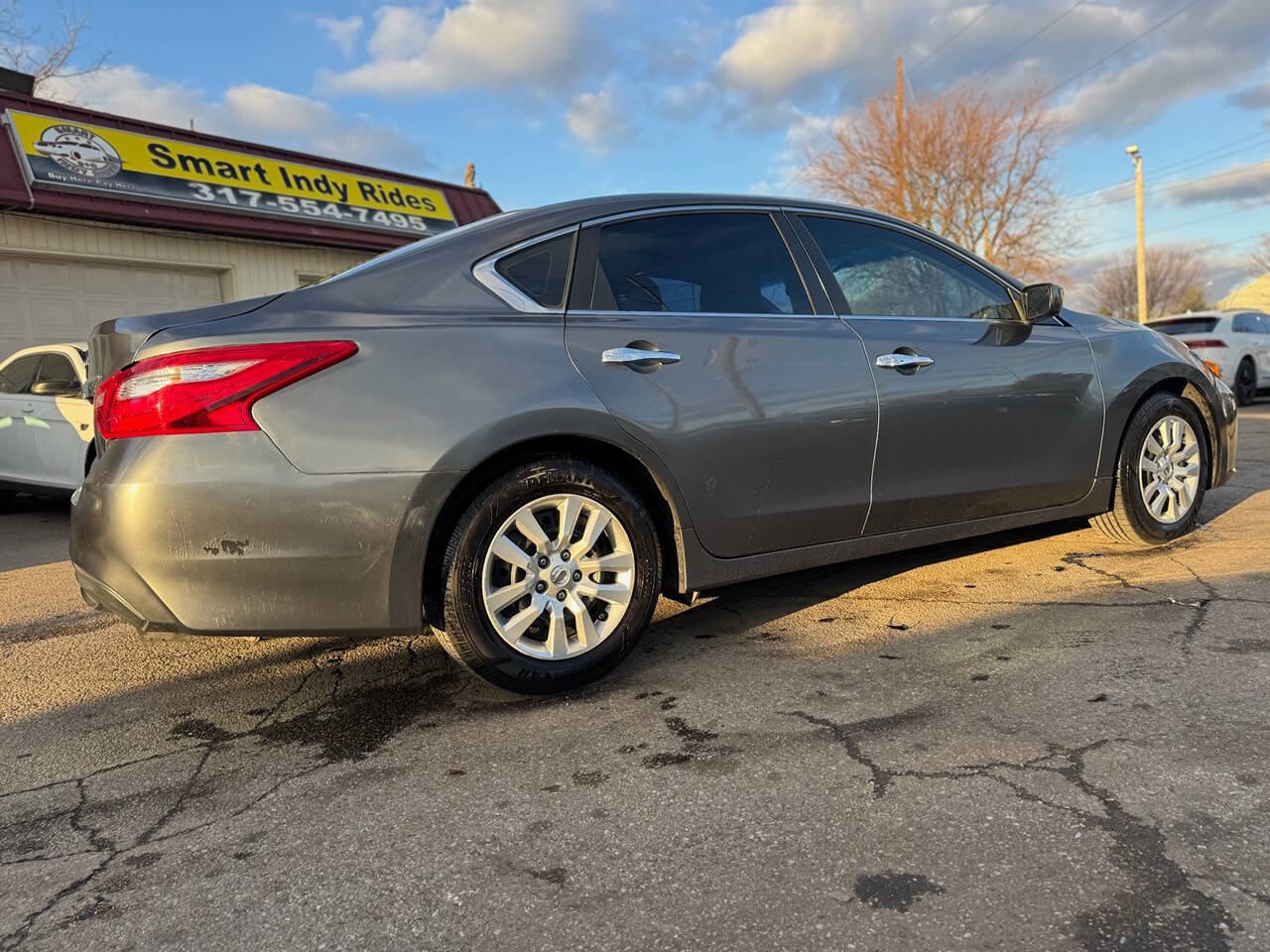 2016 Nissan Altima for sale at Smart Indy Rides LLC in Indianapolis, IN