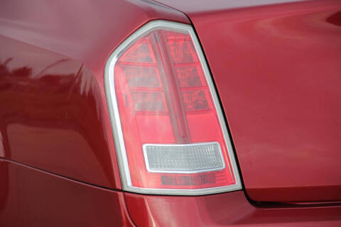 2012 Chrysler 300 S V6