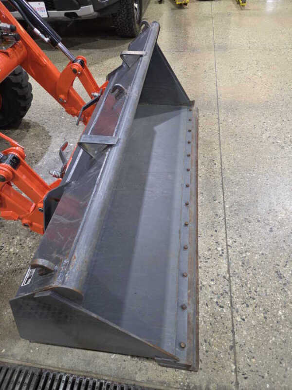 2021 Kubota M62  Tractor  Loader  Backhoe