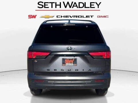 2025 Toyota Sequoia SR5