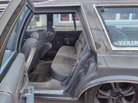 1986 Oldsmobile Custom Cruiser