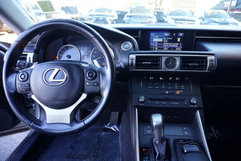 2016 Lexus IS 200t