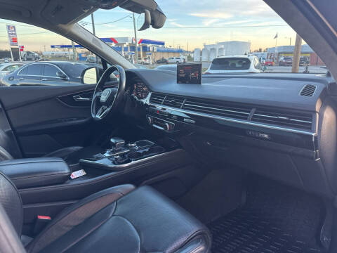 2017 Audi Q7 3.0T quattro Prestige