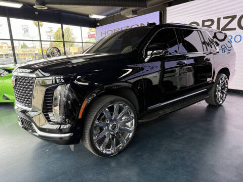 2025 Cadillac Escalade ESV Luxury