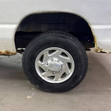 2009 Ford E-Series E-350 SD