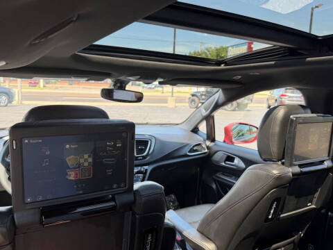 2018 Chrysler Pacifica Touring L Plus