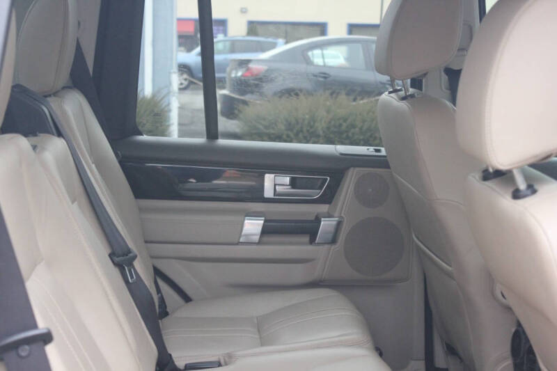 2016 Land Rover LR4 HSE