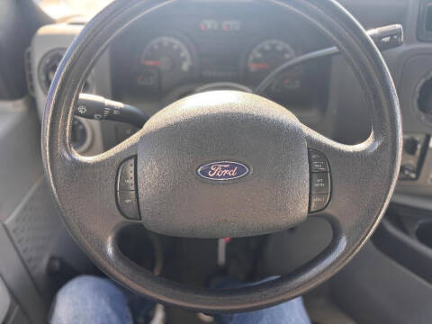 2012 Ford E-Series E-350 SD