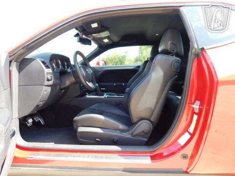 2011 Dodge Challenger SRT8 392