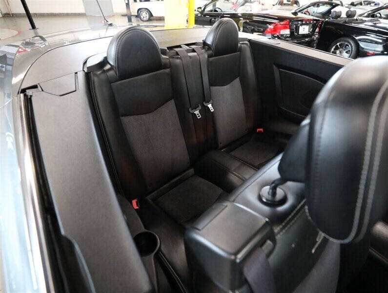 2011 Chrysler 200 S