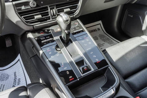 2023 Porsche Macan GTS