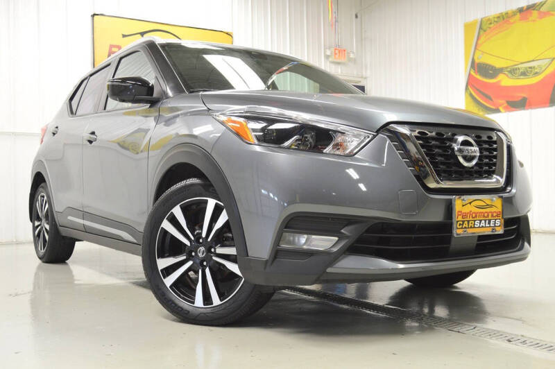 2020 Nissan Kicks SR