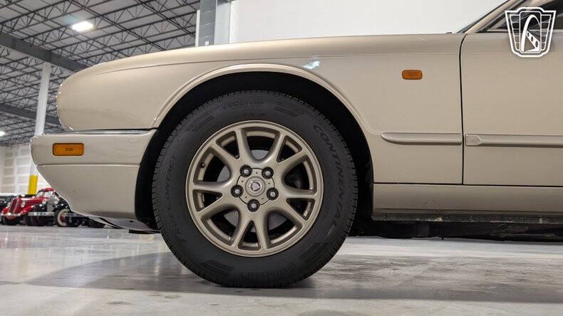 1996 Jaguar XJ