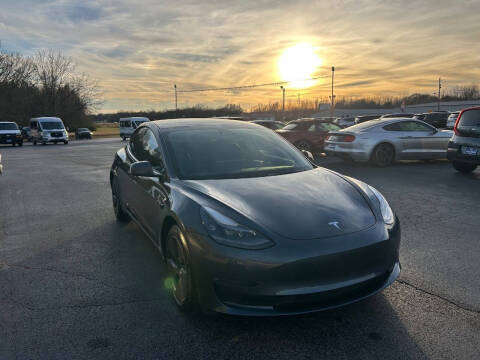 2022 Tesla Model 3 Long Range