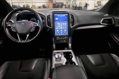 2022 Ford Edge ST