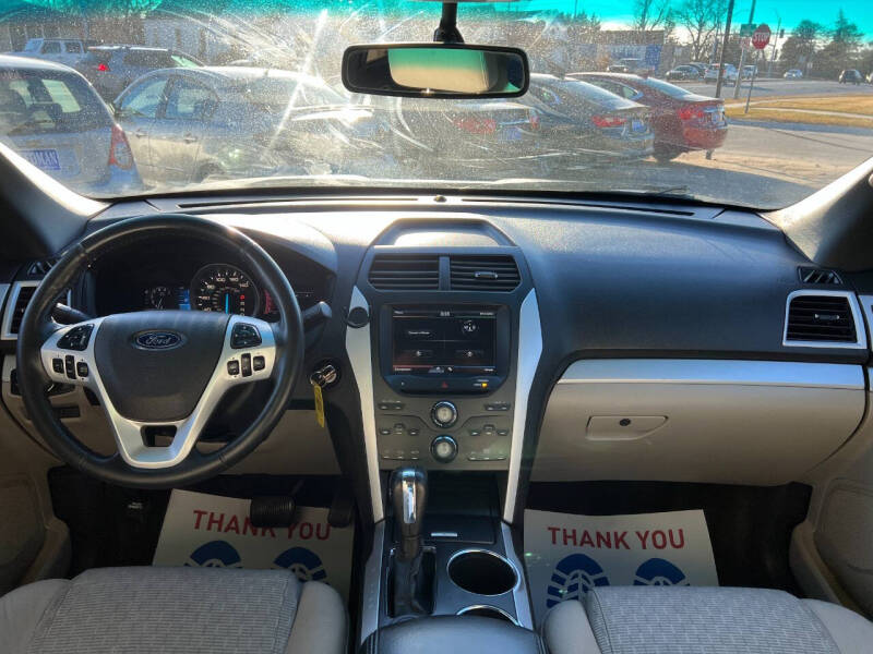 2011 Ford Explorer XLT