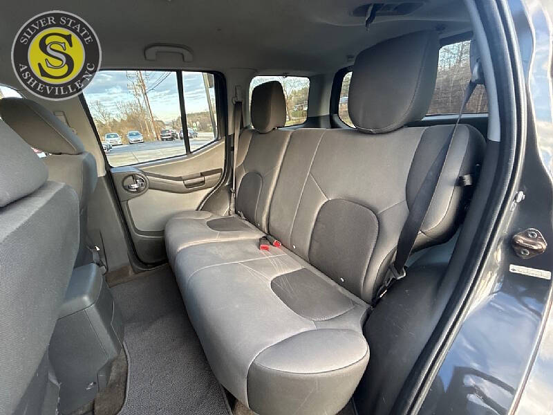 2015 Nissan Xterra S