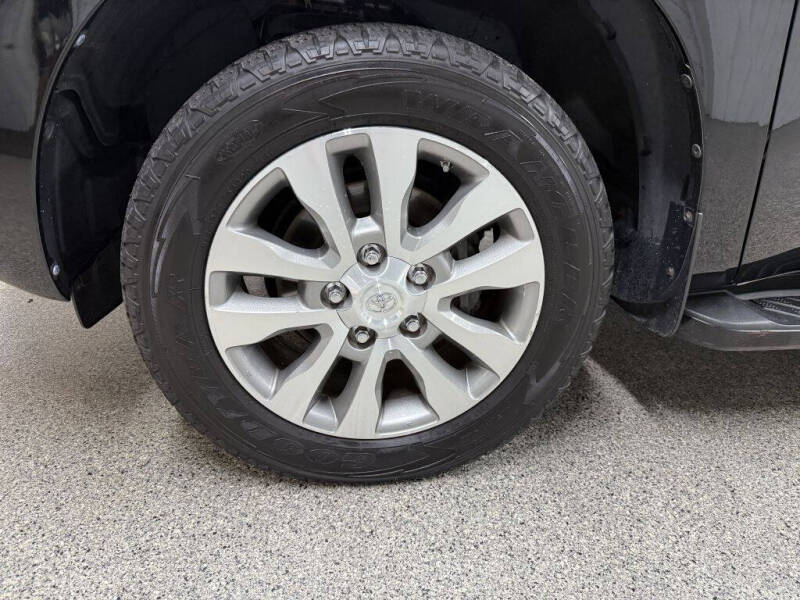 2014 Toyota Sequoia Limited