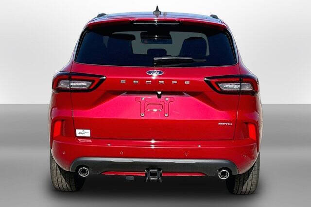 2026 Ford Escape ST-Line Elite
