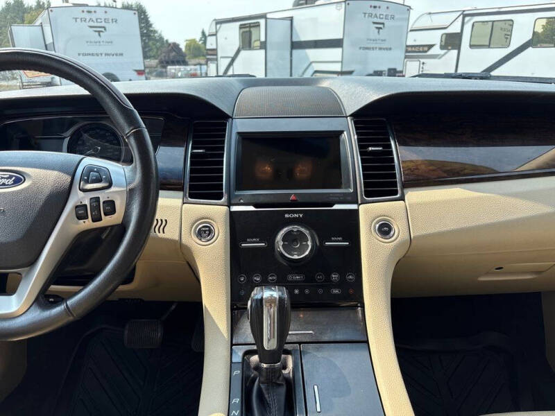 2018 Ford Taurus Limited