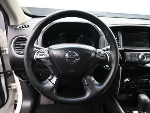 2015 Nissan Pathfinder