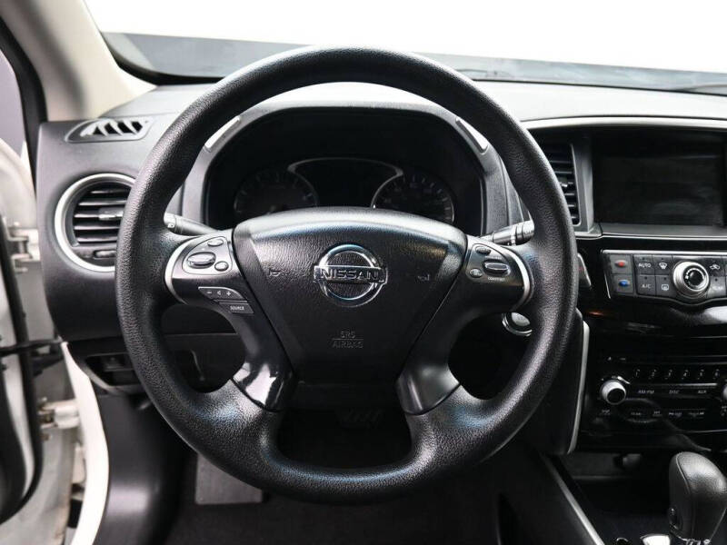 2015 Nissan Pathfinder