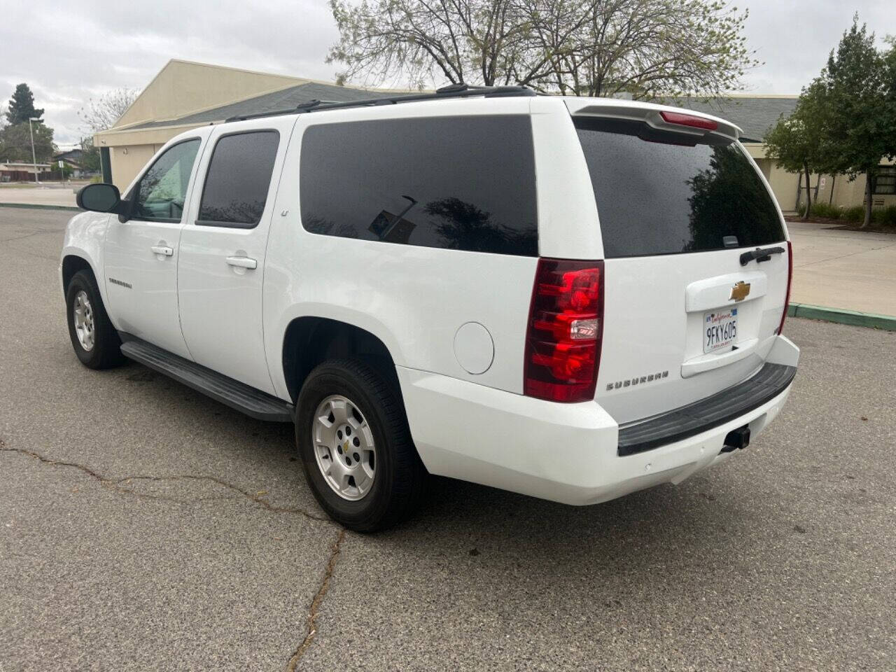 2012 Chevrolet Suburban for sale at AUTO 4 LESS in Fresno, CA