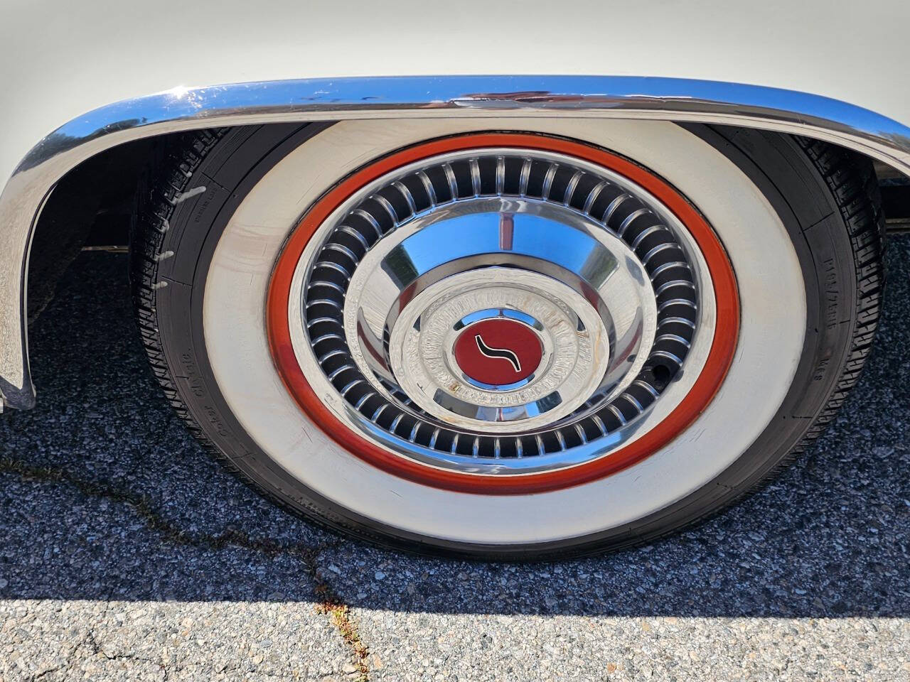1962 Studebaker Golden Hawk 32