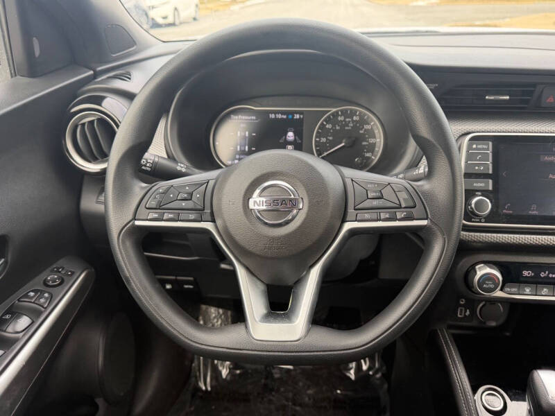 2018 Nissan Kicks SV