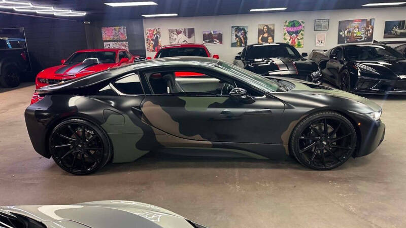 2016 BMW i8