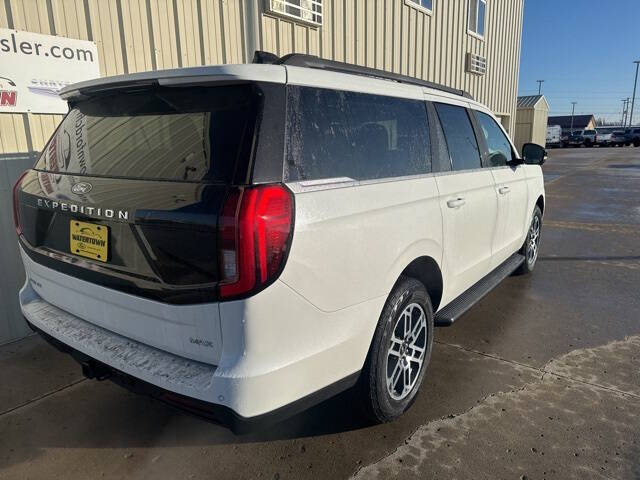 2026 Ford Expedition MAX Active