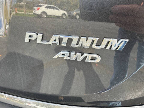 2017 Toyota RAV4 Platinum