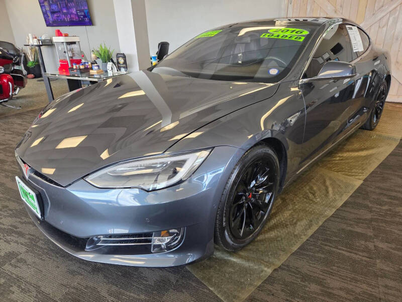 2016 Tesla Model S