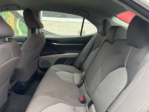 2022 Toyota Camry LE