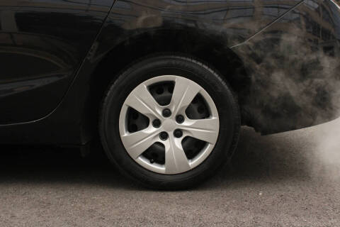 2018 Chevrolet Cruze LS Auto